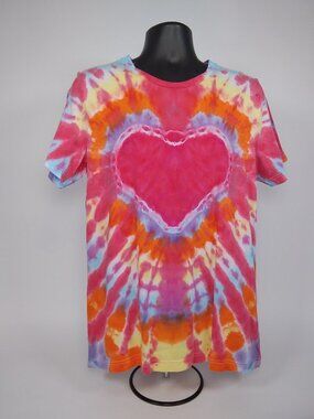 Large Unisex Bella-Canvas 3001C “Heart” Liquid Dyed T-Shirt